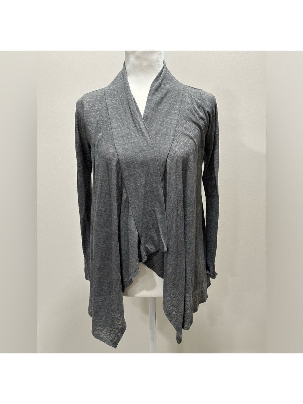 Abercrombie & Fitch Kids Gray Wrap Size L/14